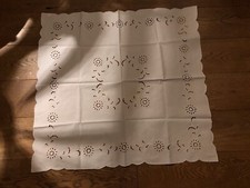 Tischdecke weiß, ähnlich