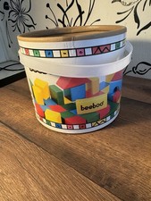 Beeboo Holzbausteine im Eimer – mit Sortierdeckel