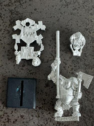 Black orc schwarzork - /,