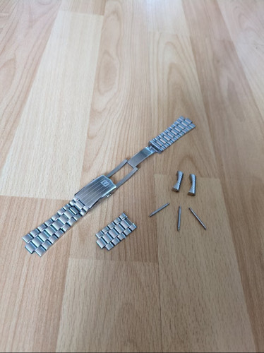 Uhrenarmband aus edelstahl - aus,