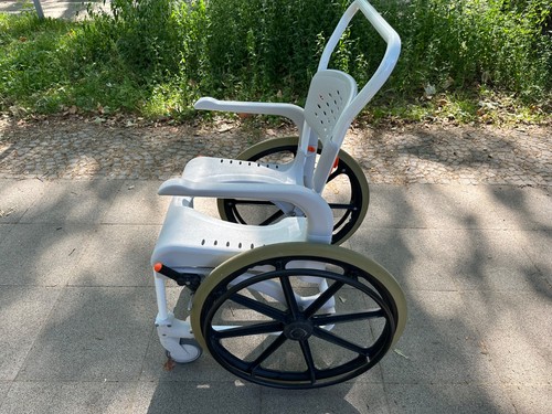 Breiter dusch rollstuhl von - breiter,