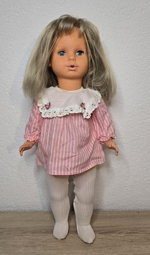 Nette kunststoff puppe zapf - nette,