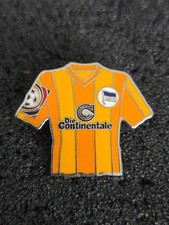 Trikot ➔ HERTHA BSC BERLIN ➔ Fussball ➔ Pin/Pins *aus Sammlung* 21138