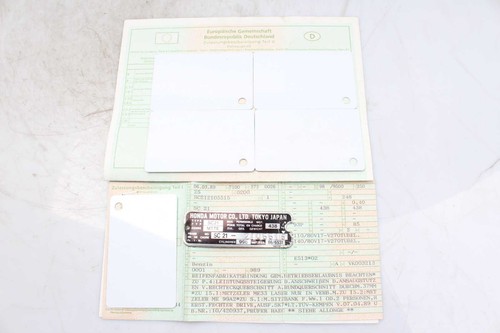 Rahmen typenschild mit papiere - typenschild,