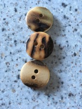 Knopf Echthorn versch. Sorten - Hirschhornknöpfe - Trachtenknöpfe 2-Loch