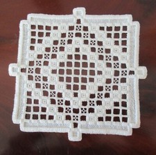 Hardanger-Decke 17 x 17 cm