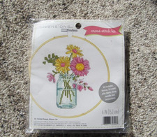 Stickbild Blumen im Glas