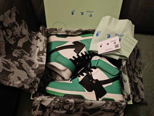 Neu off white - white, out