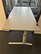Steelcase Schreibtisch