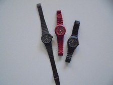 2 x Alte Tempic Damenuhr, 1 x Continental, je mit Datum , als Ersatzteilspender