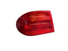 Rücklicht links außen A2108200164 Mercedes E Klasse W210 Rückleuchte Hecklicht