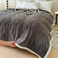 Weiche warme Kuscheldecke für