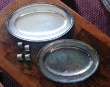 2 Servierplatten, 4 Serviettenringe, Gebrüder Hepp Metallwarenfabrik, Pforzheim