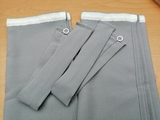 2 Gardinen 70cm + Raffhalter