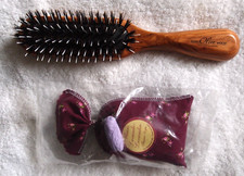NEU Haarbürste Olivenholz