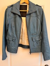 Grün / Blaue Echt -