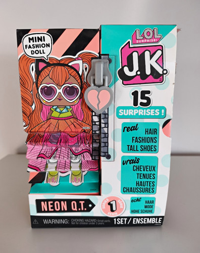 Mga surprise j k - l.o.l., j.k