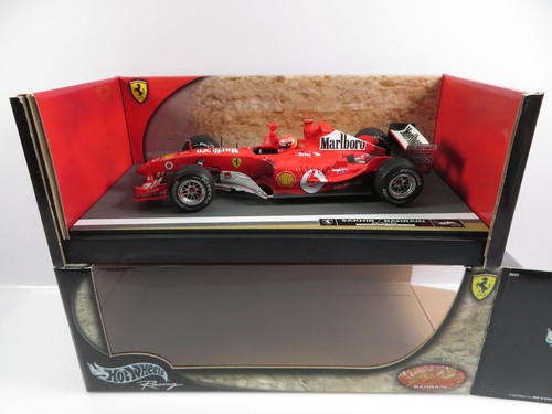 Hot wheels ferrari f2004 - 1:18,