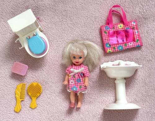 Barbie potty training - barbie,