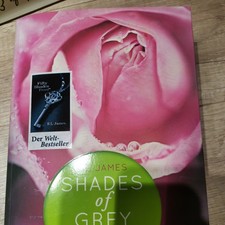 E. L. James: Shades of Grey -