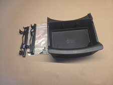 Behälter unter Sitz links o