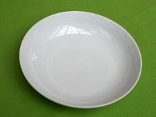 Seltmann Weiden Ascona weiss . 1 Salatschale  16 x 4 cm . Bester Zustand !