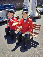 Dick & Doof auf der Bank ca 70