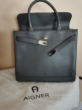 Elegante Aigner Handtasche in GRAU  NEU  *SALE* 135. - EURO