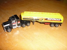 Matchbox Peterbilt Modell 1:90 Truck Kenworth Convoy Supergas CY 7