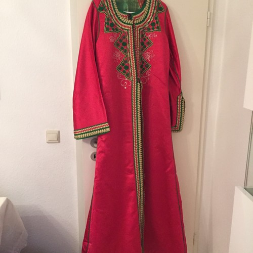 Kaftan/Takschita/Jellaba/Hijab