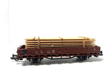 Flachwagen mit Ladung