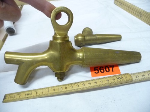 5607 alter bierzapfhahn - ,