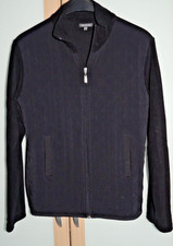 Strickjacke-Schwarz-Street