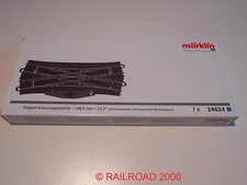 Märklin 24624 - Doppelkreuzungsweiche mit Antrieb und Laterne für C-Gleis, NEU