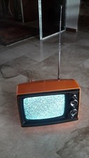 Retro Fernseher Portable Universum SK2622 orange