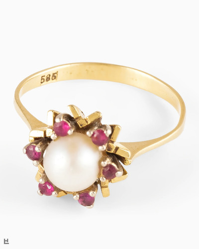 Klassischer ring mit - klassischer, echter