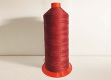 Amann Serafil Stärke 8 Garnrollen Polyester 1700m - Rot 1622 C