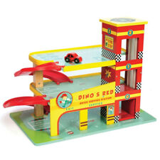 Dinos Parkhaus / Dinos Garage aus Holz, Spielzeug von Le Toy Van (TV450)