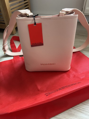 Valentino mario - by,
