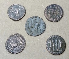 5 Römische Münzen - 1xAntonian &      4x Follis /LOT 12