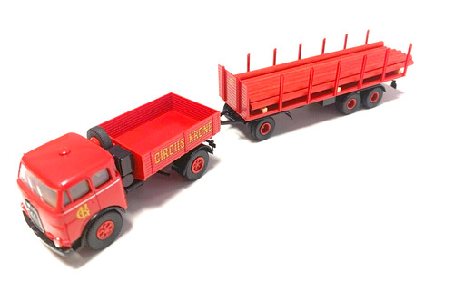 Brekina 78374 man - brekina, 10212