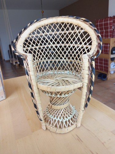 Vintage puppen pflanzen stuhl - puppen,