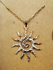 Halskette mit anhänger sonne - halskette,