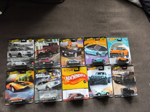 Hot wheels premium - hot, 10