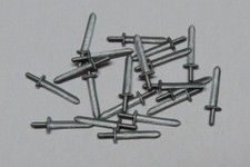 20 Timpo Toys Römerschwerter