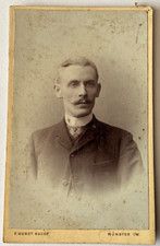 Sehr  altes CdV Foto Mann Anzug Hemd Kragen , Atelier  F. Hundt Münster i. W.