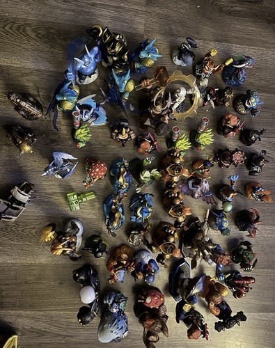 Skylanders lot mix from trap