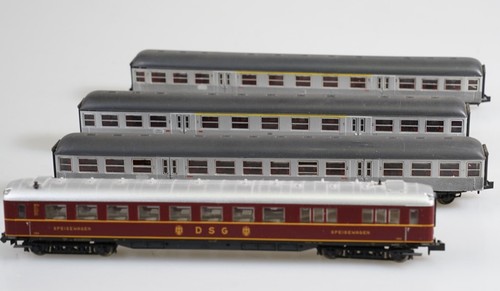 Personenwagen 3x - (9430), personenwagen: