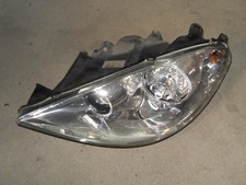 Peugeot 807 Citroen C8 Frontscheinwerfer Scheinwerfer links 89006375