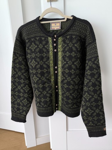 Damenstrickjacke von dale - dale, of